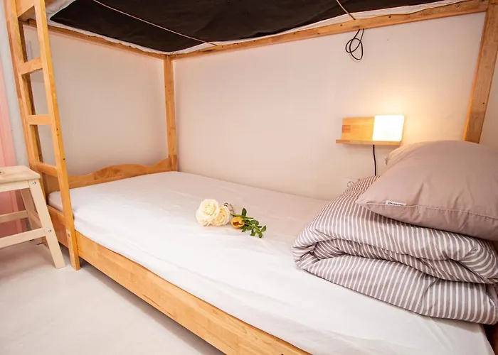 Pensión Yab-guesthouse, Femaleonly, Foreignonly 2*