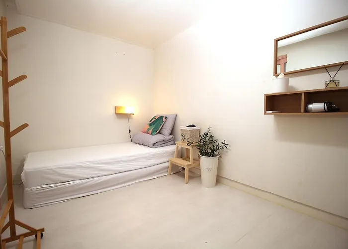 Pensión Yab-guesthouse, Femaleonly, Foreignonly
