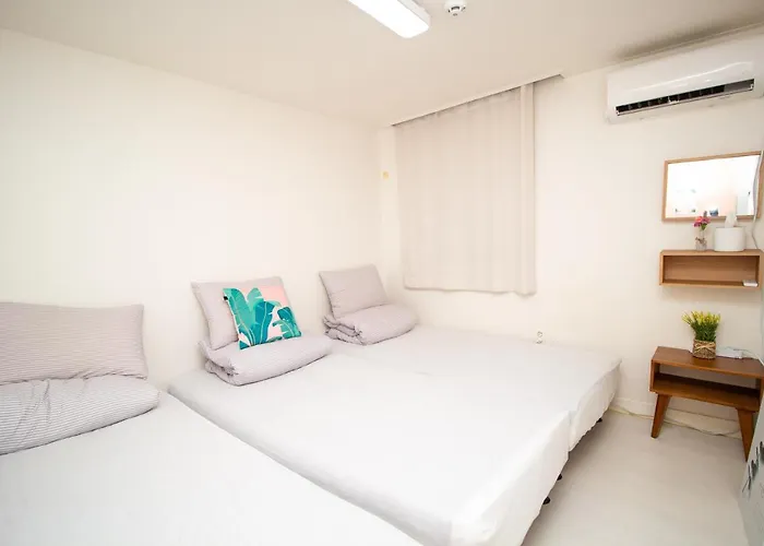 Yab-guesthouse, Femaleonly, Foreignonly Seúl
