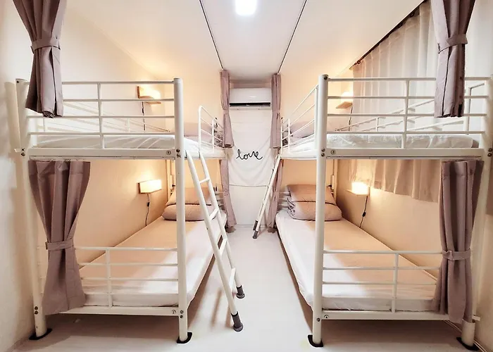 Yab-guesthouse, Femaleonly, Foreignonly