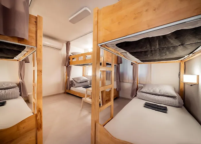 Yab-guesthouse, Femaleonly, Foreignonly Seúl