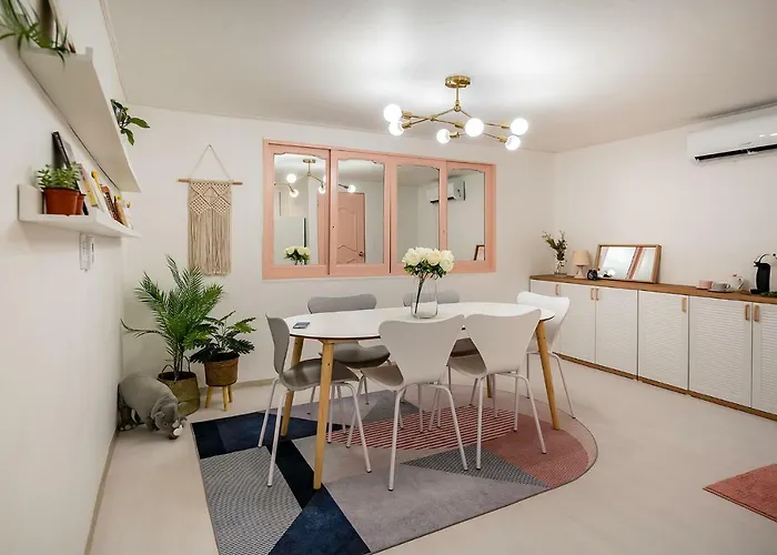 Yab-guesthouse, Femaleonly, Foreignonly 2*